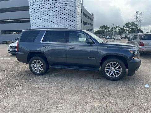 Used 2020 Chevrolet Tahoe LS RWD image 3