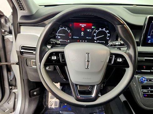 Used 2021 Lincoln Corsair FWD w/ Premium Package image 13
