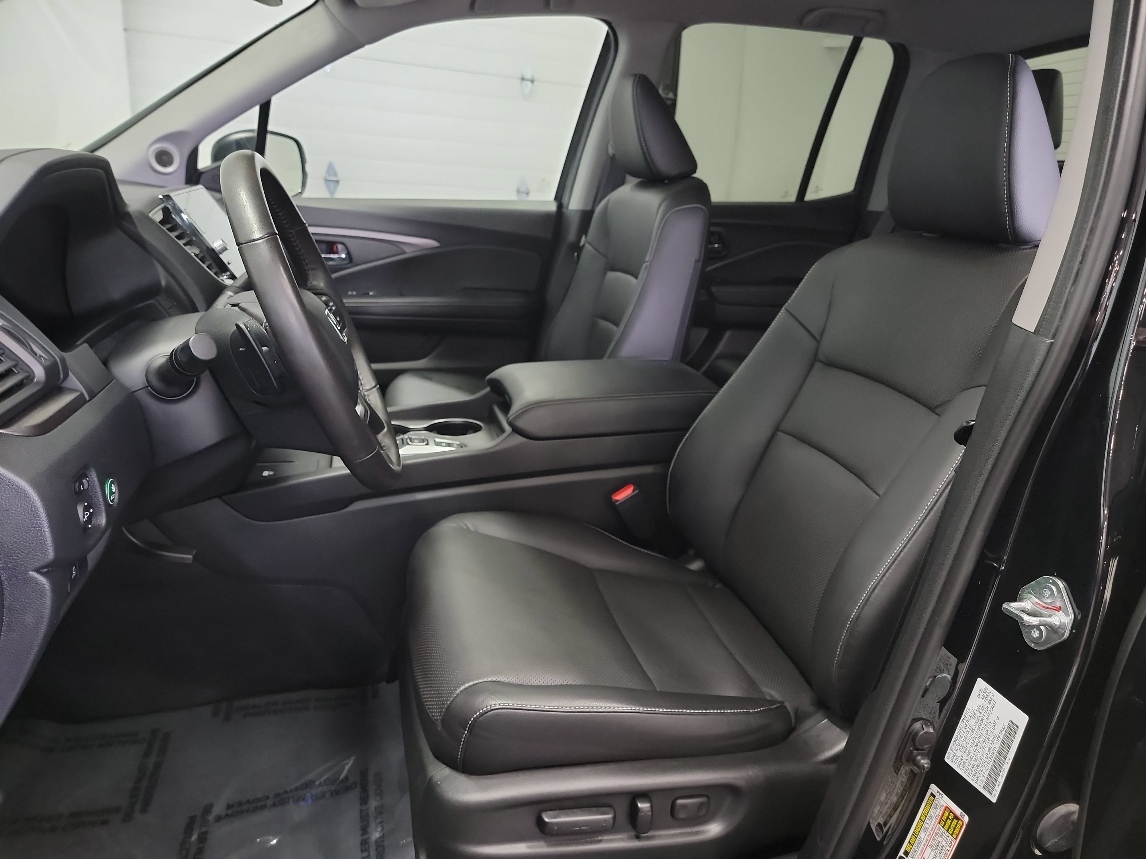 Used 2025 Honda Ridgeline RTL image 12