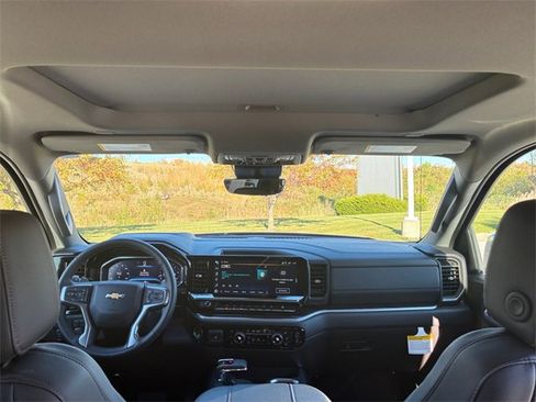 New 2025 Chevrolet Silverado 1500 LTZ w/ LTZ Premium Package image 21