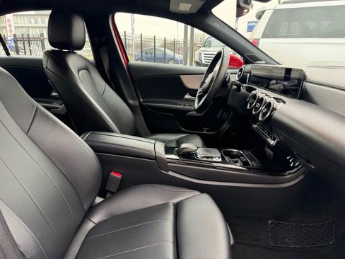 Used 2019 Mercedes-Benz A 220 4MATIC w/ Premium Package image 47