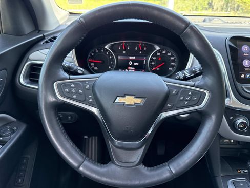 Used 2019 Chevrolet Equinox Premier FWD image 14