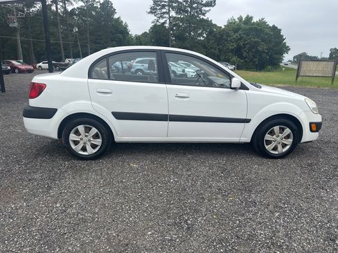 Used 2009 Kia Rio LX image 5