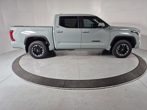 New 2026 Toyota Tundra SR5 image 5