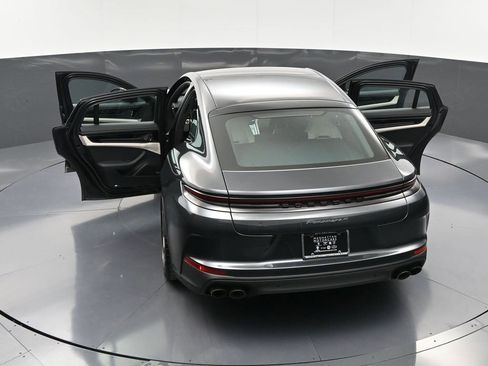 Certified 2024 Porsche Panamera 4 image 35