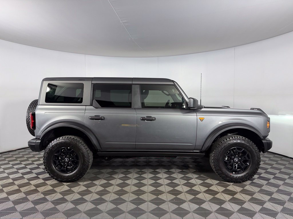 Used 2026 Ford Bronco Badlands AWD/4WD image 5