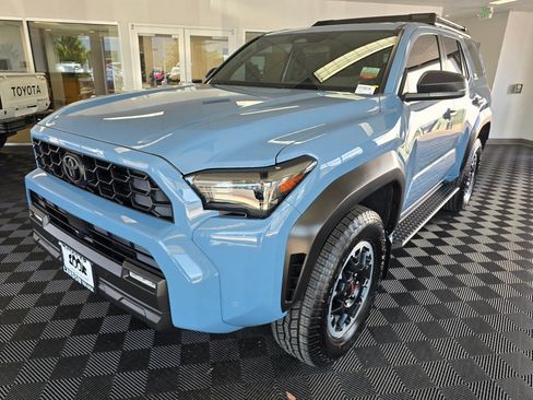 Used 2025 Toyota 4Runner TRD Off-Road AWD/4WD image 7