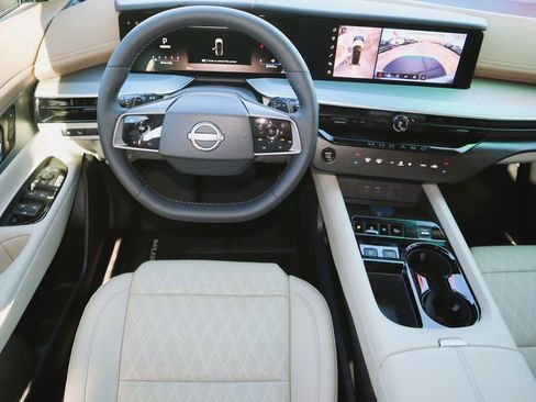 New 2026 Nissan Murano Platinum w/ Cargo Package image 11