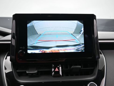 Used 2026 Toyota Corolla LE FWD image 20