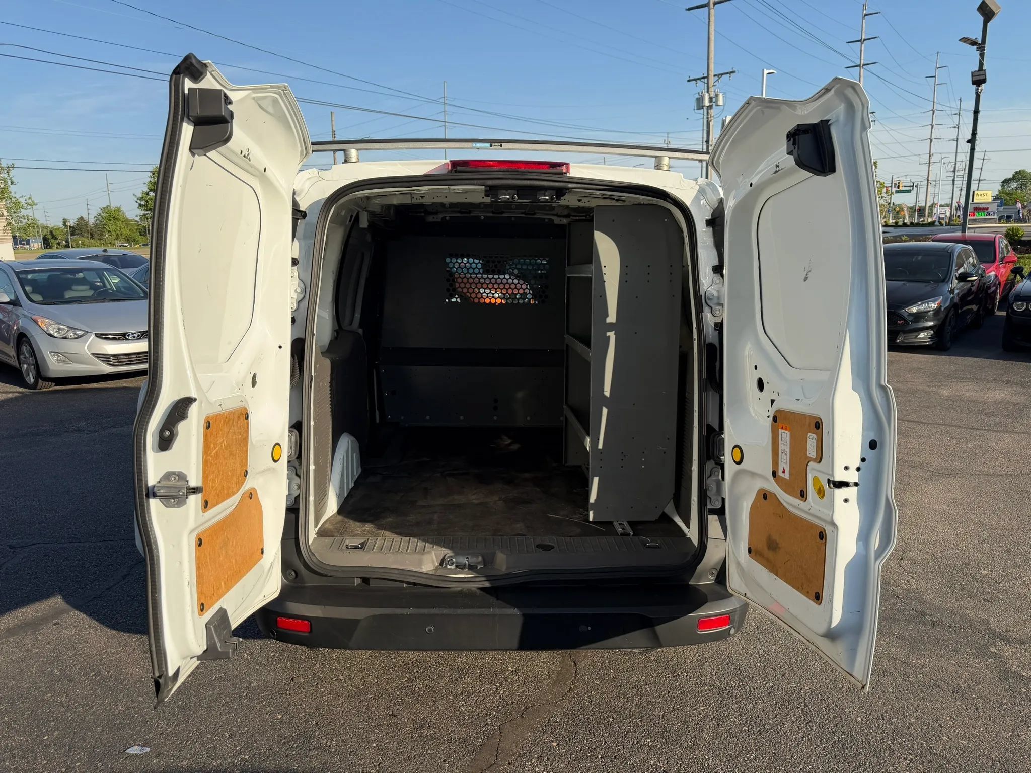 Used 2019 Ford Transit Connect XL FWD image 16