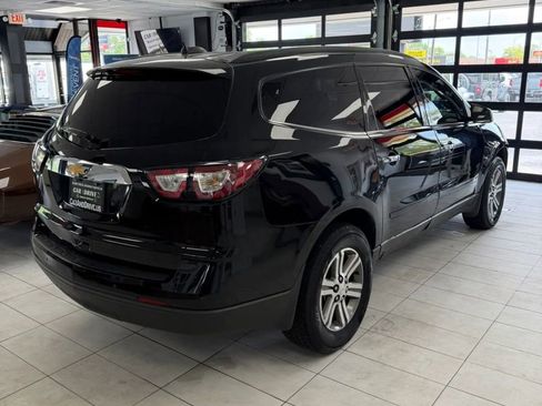 Used 2016 Chevrolet Traverse LT AWD/4WD image 4