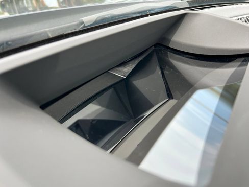 Used 2023 BMW i4 eDrive35 w/ Premium Package RWD image 36
