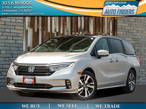 Used 2024 Honda Odyssey Touring image 1