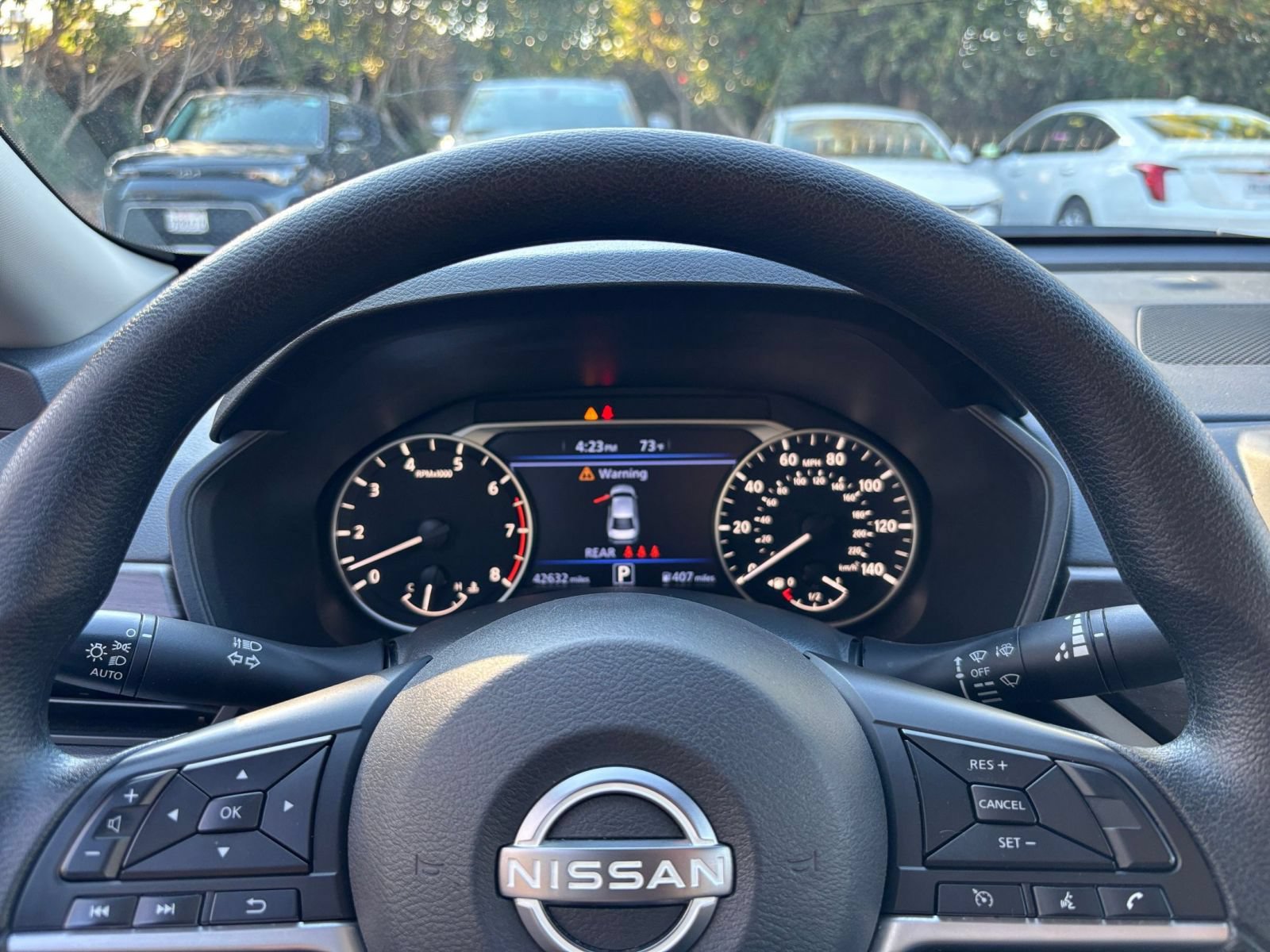 Used 2025 Nissan Altima 2.5 SV FWD image 27