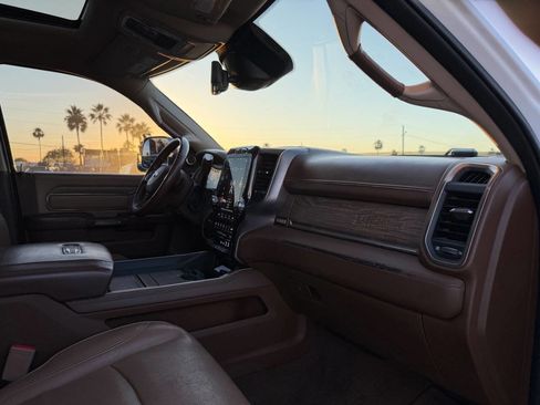 Used 2021 RAM 2500 Limited AWD/4WD image 23