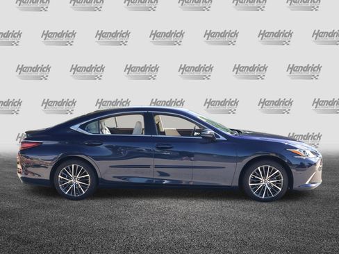 Used 2025 Lexus ES 350 w/ Premium Package FWD image 10