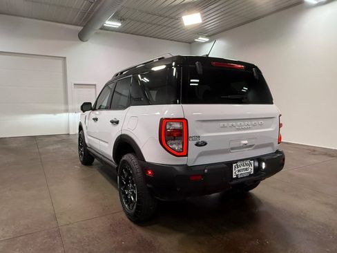 Used 2025 Ford Bronco Sport Badlands image 35