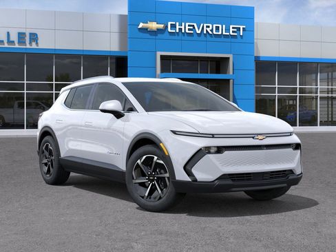 New 2026 Chevrolet Equinox EV LT image 42