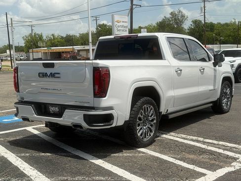 Used 2023 GMC Sierra 1500 Denali Ultimate AWD/4WD image 7