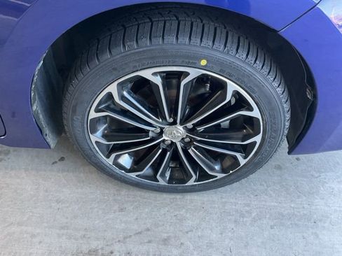 Used 2014 Toyota Corolla S image 24