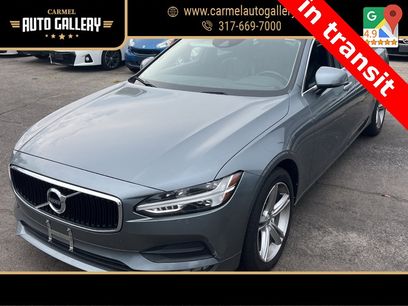 Used 2018 Volvo S90 T5 Momentum
