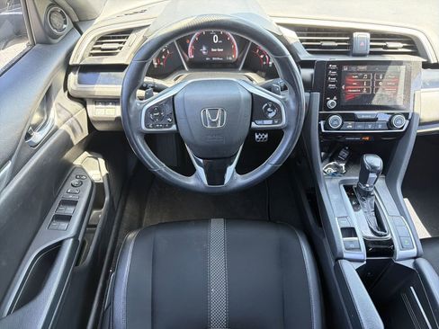 Used 2020 Honda Civic Sport image 28