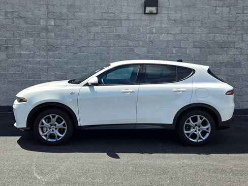 Used 2024 Dodge Hornet R/T AWD/4WD image 2
