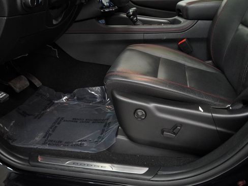 Certified 2025 Dodge Durango GT image 45