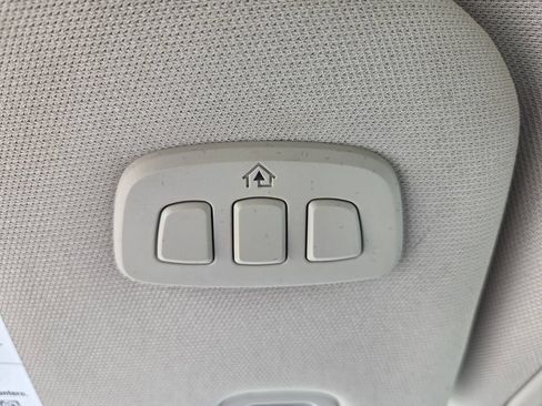 Used 2019 Lincoln Continental Select FWD image 29