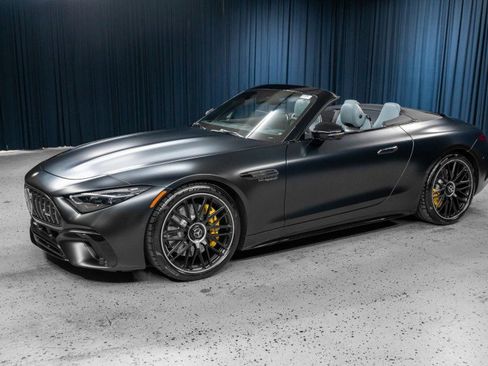 New 2025 Mercedes-Benz SL 55 AMG 4MATIC image 2