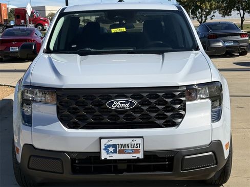 New 2025 Ford Maverick XL w/ Equipment Group 101A image 31