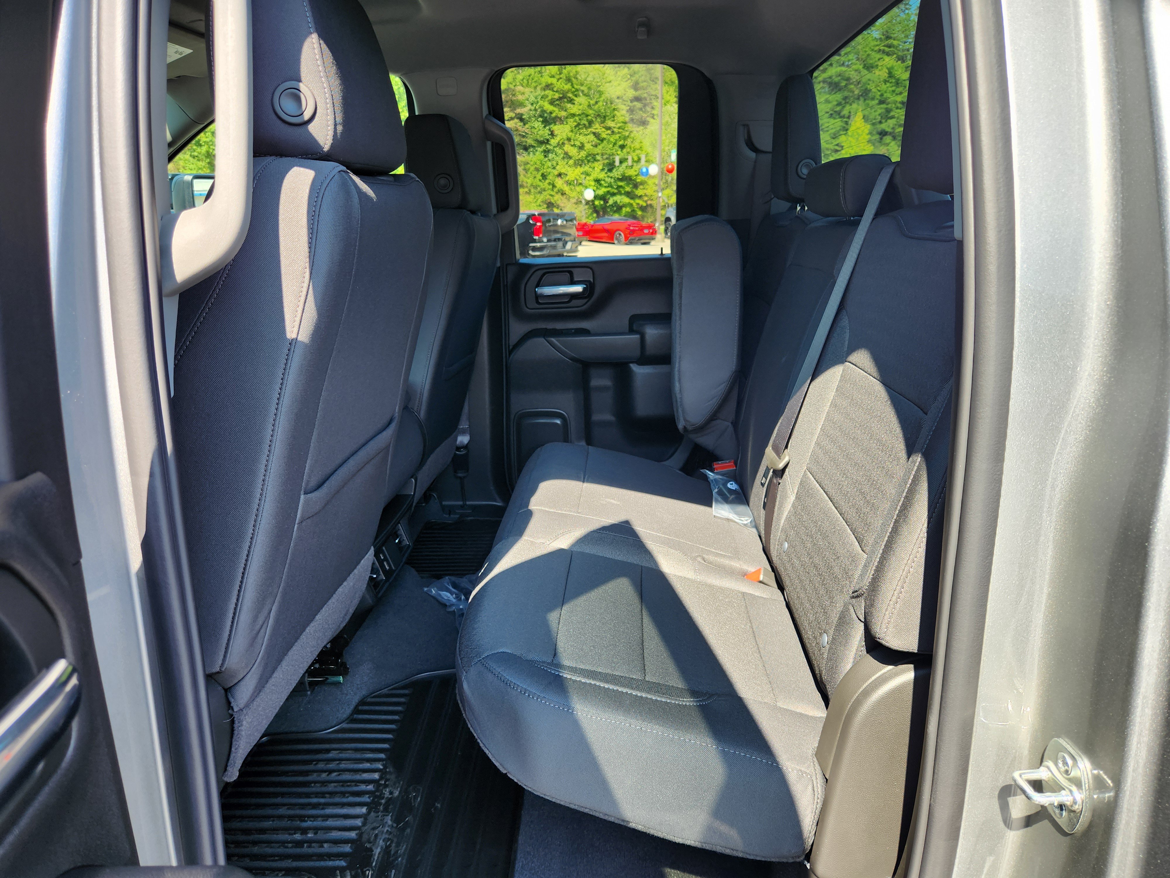 New 2026 Chevrolet Silverado 2500 Custom w/ Custom Value Package AWD/4WD image 15