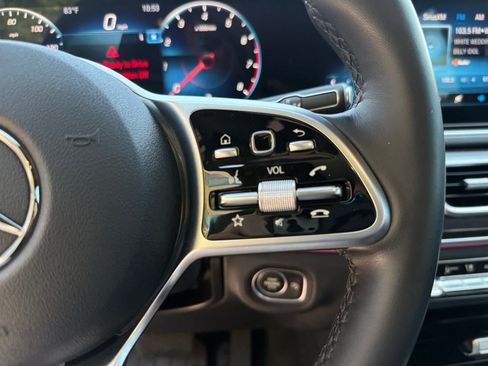Certified 2022 Mercedes-Benz GLE 350 4MATIC image 23