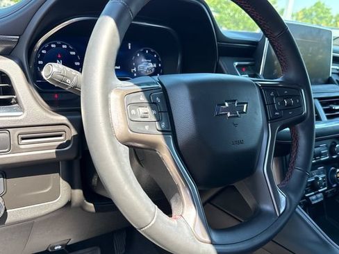 Used 2023 Chevrolet Suburban RST w/ Sport Performance Package AWD/4WD image 13