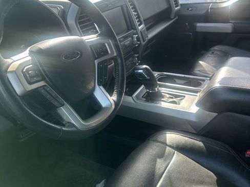 Used 2015 Ford F150 Lariat w/ Equipment Group 501A Mid image 7