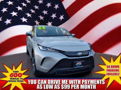 Certified 2023 Toyota Venza LE image 1