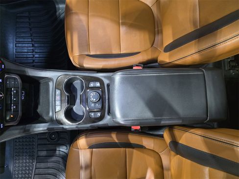 Used 2020 GMC Acadia AT4 w/ Driver Alert Package II image 26