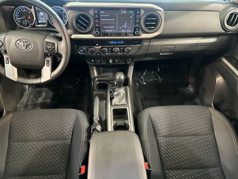 Used 2023 Toyota Tacoma 4x4 Double Cab w/ Trail Edition image 4