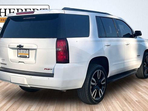 Used 2020 Chevrolet Tahoe Premier w/ Premier 6.2L Value Package RWD image 11