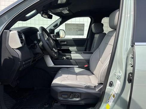 New 2026 Toyota Tundra Limited image 9