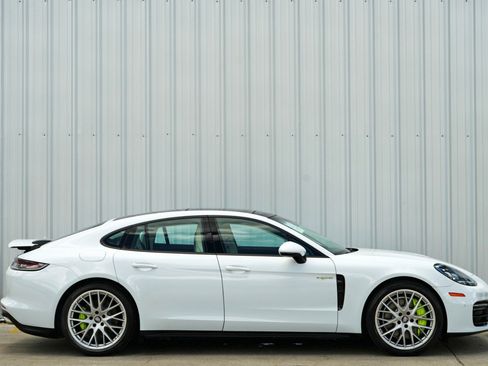 Used 2021 Porsche Panamera 4S image 55