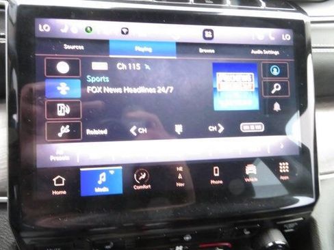 Used 2023 Jeep Grand Cherokee Limited w/ Black Appearance Package AWD/4WD image 22