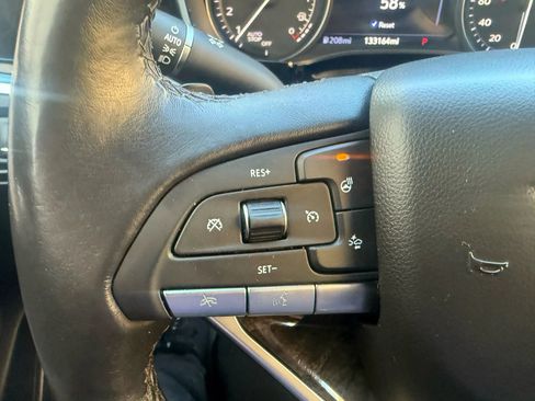 Used 2021 Cadillac XT6 Premium Luxury image 13