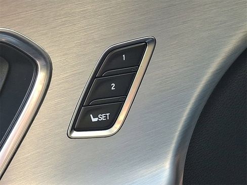 Certified 2024 Acura RDX Base image 28