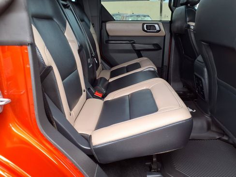 Certified 2024 Ford Bronco Wildtrak AWD/4WD image 14
