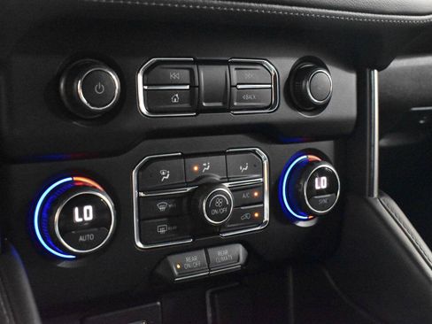Used 2021 Chevrolet Tahoe LS w/ Driver Alert Package AWD/4WD image 18