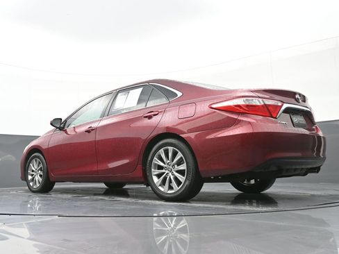 Used 2017 Toyota Camry XLE image 45