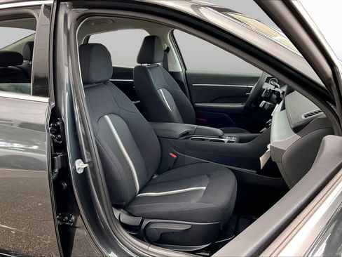 Certified 2026 Hyundai Sonata SEL FWD image 9