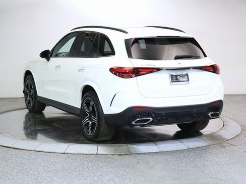 Used 2025 Mercedes-Benz GLC 350e 4MATIC w/ AMG Line image 2
