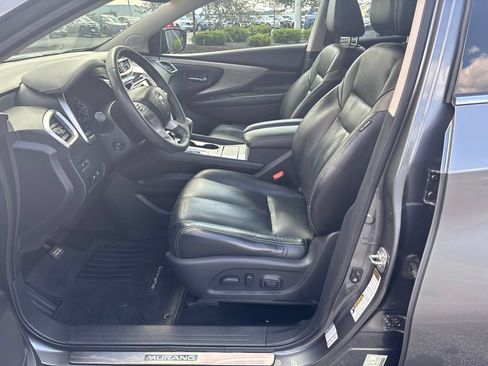 Used 2015 Nissan Murano Platinum w/ Platinum Technology Package AWD/4WD image 12
